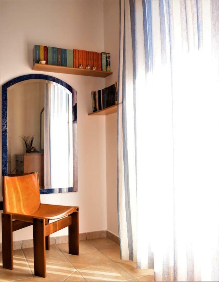La Casa Del Viaggiatore Codrongianos Exteriér fotografie